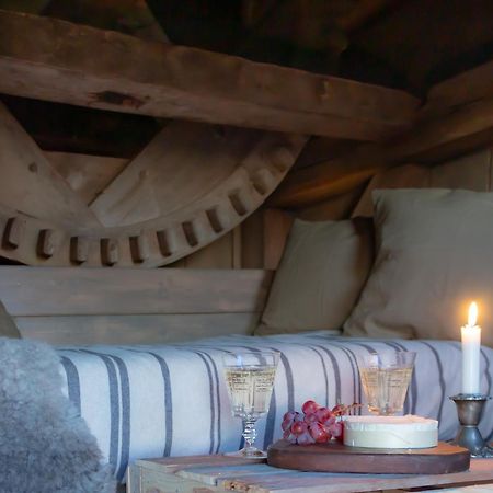 Mickels Bondgardsglamping Hotell Gottby Exteriör bild