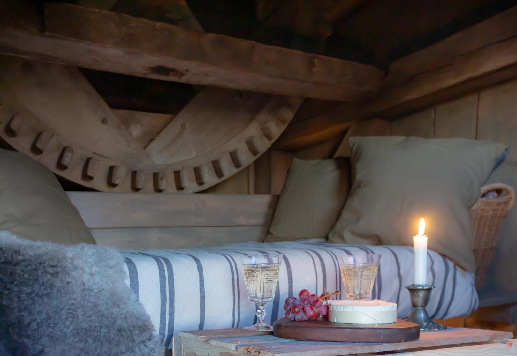 Mickels Bondgardsglamping Hotell Gottby Exteriör bild